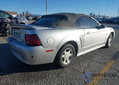 2000 Ford Mustang from USA, damaged, VIN 1FAFP444XYF102477